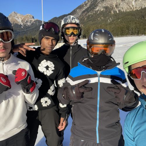 Ski-/Snowboardkurse 25